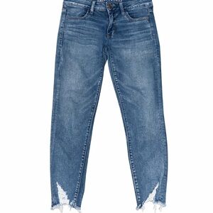 American Eagle Distressed Ankle Jeans – Women’s Size 8